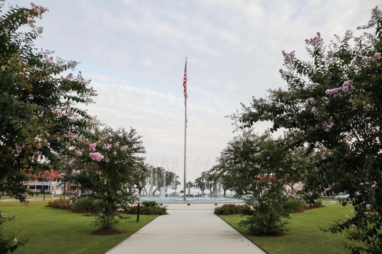 Centennial Plaza Resort غولفبورت المظهر الخارجي الصورة