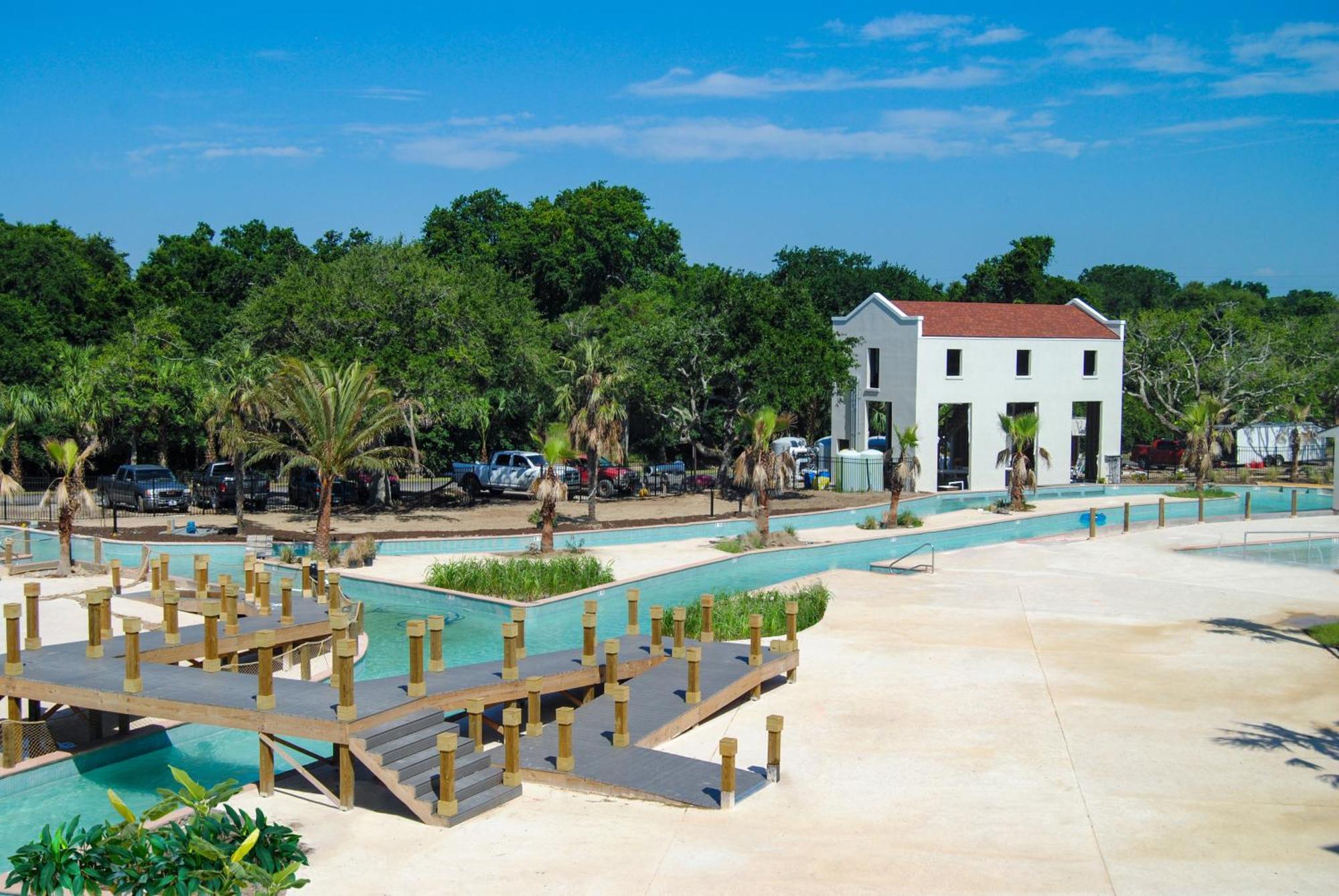 Centennial Plaza Resort غولفبورت المظهر الخارجي الصورة